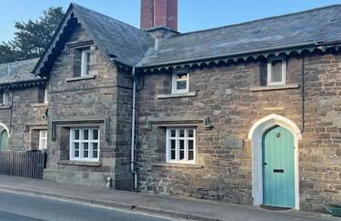 Yew Tree Cottage, 3 bedroom, 4 Church Row Defynnog - Photo 21