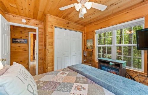 Serenity Escape Treehouse on 14 acres near Little River Canyon - Foto 46