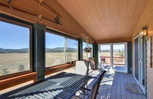 Tranquil Cabin Getaway with Panoramic Mtn View! - Foto 23