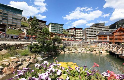 Ski, confort famille, appartement Cosy, Vue montagne,piscine,parking - Foto 18