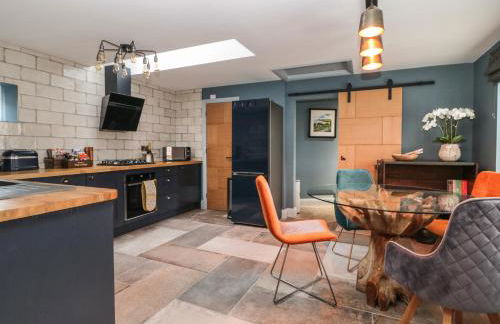 Well Cottage - Photo 9