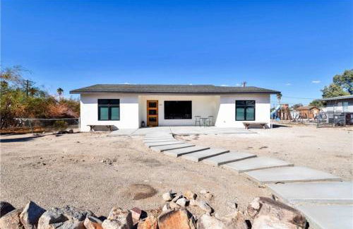 Cozy Fresh Desert Hideaway, 5 mins to Joshua Tree - Foto 31