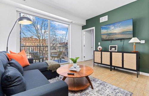 Cozy 2BR Retreat near Downtown - Foto 1