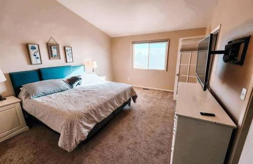 Pet Friendly/3 King Beds/Sleeps 14/Game room Near - Foto 3