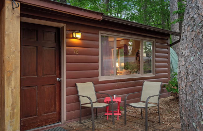 Tall Pines Inn - Foto 16