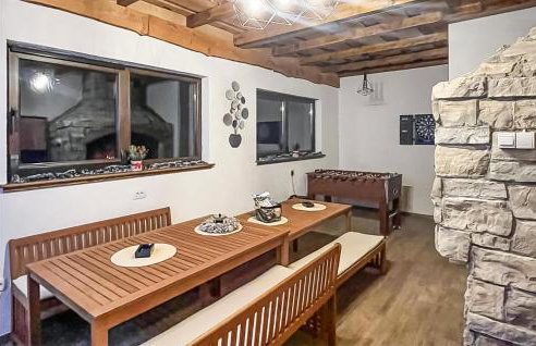 Luxurious Home In Brusane With Sauna - Photo 28