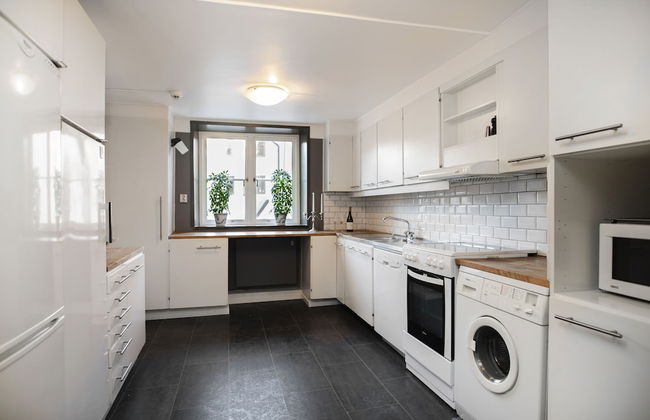 Collectors Victory Apartments - Photo 20