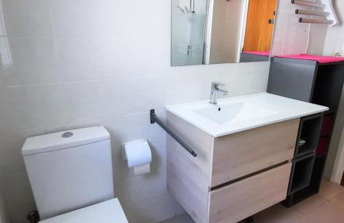 Apartamento Confortable en Sant Genís, Llançà – Cerca de Playa y Actividades F - ES-170-44 - Foto 10