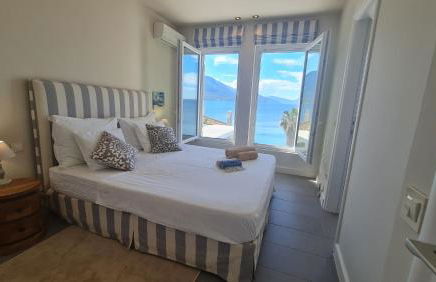 Villa Kalamos, beachfront - Foto 18