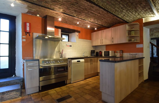 Authentic Holiday Home in Gouvy near Forest - Photo 12