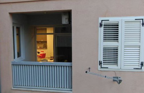 Apartman Gusar -top position, close to the center and the beach, fully equipped - Foto 13