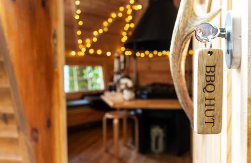 Scenery Hill Hideaways The Coach House Charming Retreat with Jacuzzi and BBQ Hut Near the Lake District - Foto 23