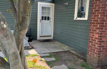 Cozy Weymouth cottage, walk to beach - Foto 2