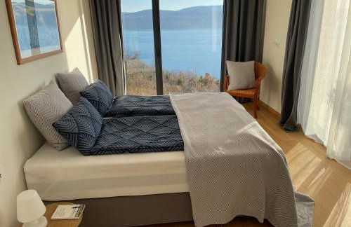 Villa Ena in a peaceful location with a sea view - Foto 3