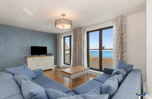 Apartment 8 Waterstone House - Luxury Apartment, Sea Views, Pet Friendly - Photo 8