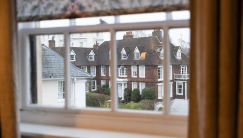 Charming Apartment with Prime Location - Foto 2