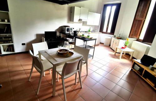 Castellana House - Photo 2