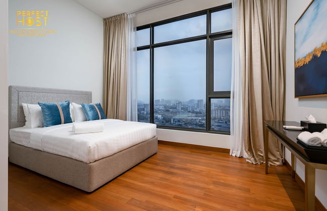 Pavilion Embassy Suites KL by Perfect Host - Photo 4