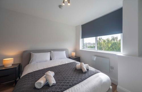 Modern 1 Bed Apartment in Gravesend w Games Room - Foto 3