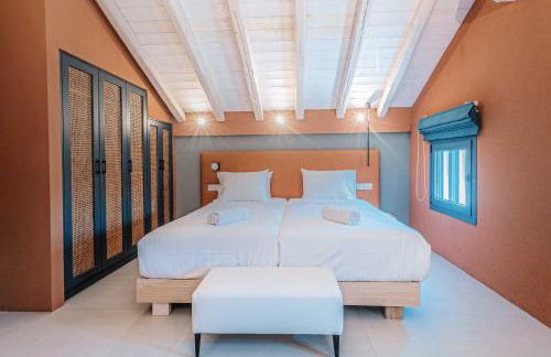 Tessera Villas & Studios Collection - Photo 32