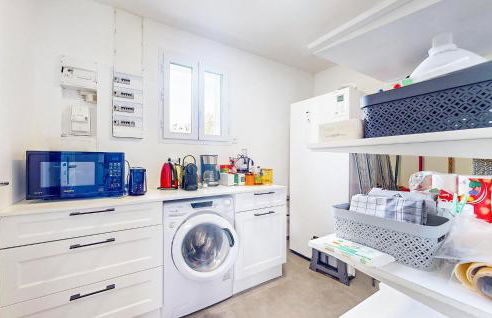 4 Bedroom Amazing Home In Sanilhac - Foto 28