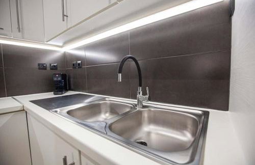 Kalafatis Downtown Apartment - Photo 4