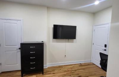 OoohLaLa! 2 Beds and 2 Full Baths w/Free Parking - Foto 34