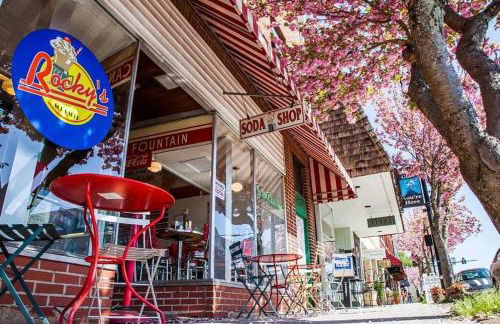 Downtown Brevard 5BR Retreat & Cyclists Dream - Foto 41