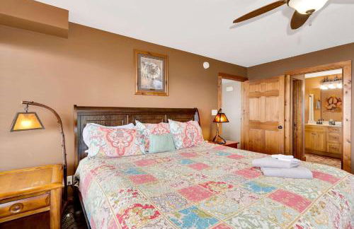 Stone Ledge Refuge with private hot tub - Foto 31