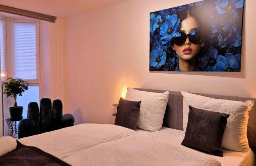 NAVIA Vela Premium - Parkplatz, Boxspringbett & Balkon - Foto 9