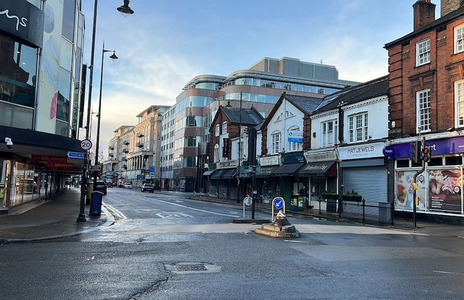 Beautiful 1-bed Apartment in Wimbledon- London - Foto 9