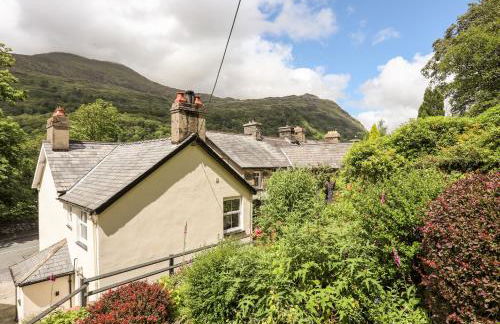 Llys Elen - Photo 38