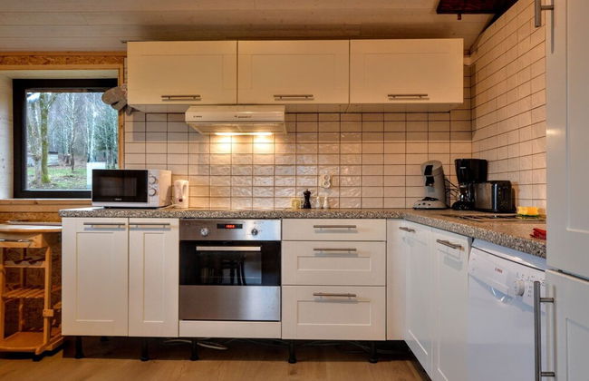 Quiet Chalet With Panoramic View and Fenced Garden - Photo 8