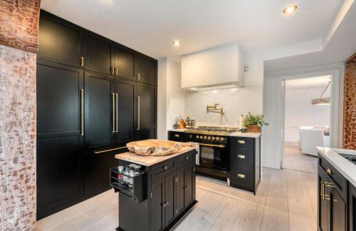 The Ultra-Luxury Escape in Coldwater Canyon - Foto 38