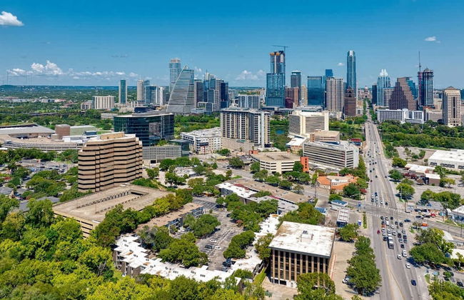 Prime Soco Airy 1BR King Suite w Pool Parking - Foto 7