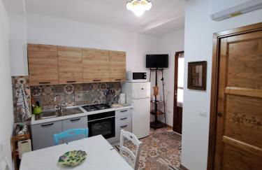 SA DOMU ANTIGA - Casa Indipendente in Centro Storico - Foto 13