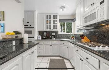 Chic Venice Beach Bungalow Steps from the Canals & Beach - Foto 10