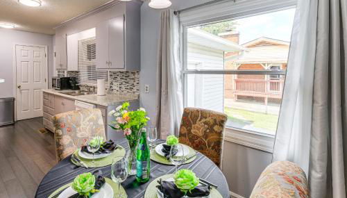 Retreat with Fenced Backyard in Kingsport! - Foto 5