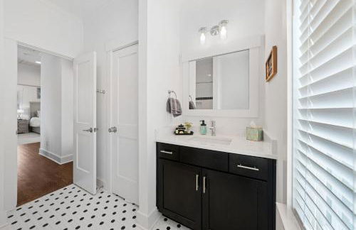 Cozy King Suite Retreat near Wilmington Riverwalk - Foto 37