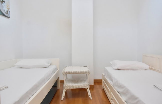 Stay at Beachfront Villa Lilia in Pefkohori, Halkidiki for a Dreamy Vacation - Foto 5