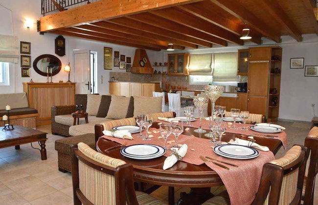 Villa Dimeon - Photo 2