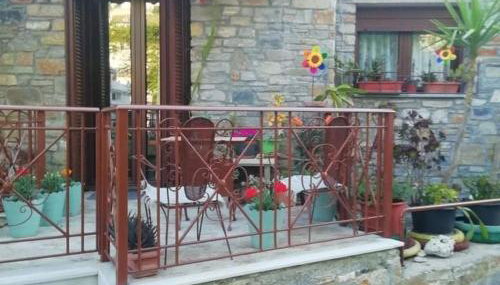 Όμορφο Πέτρινο Σπίτι στη σαμο - Foto 1