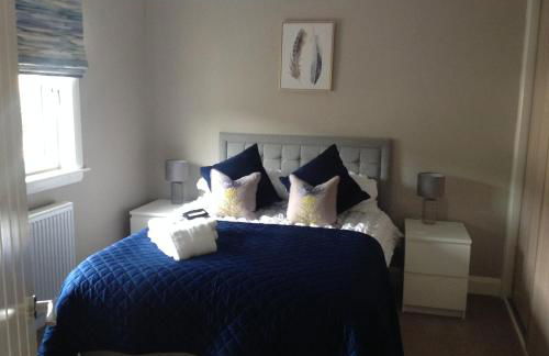 Lovely Riverside Holiday Home - Foto 17