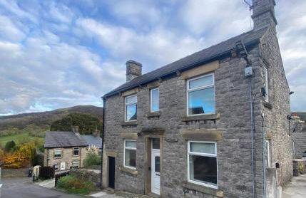 Northcliffe - Stylish Stone Cottage - Spa Bath - Peak Views - Photo 1