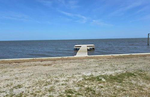 4BR Soundfront cottage Private Dock Fishing - Foto 10