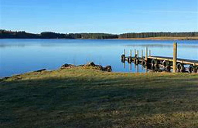 3 Bedrooms Loch Views Heated Pool Close To Beaches - Photo 25