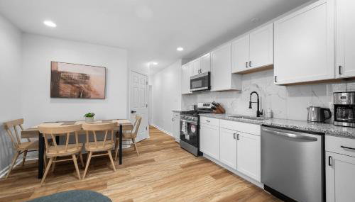 Central Lawrenceville 2 Spacious and Stylish Two Bedroom Apartment with Free Street Parking - Foto 3