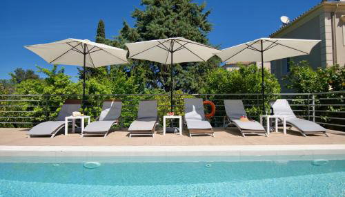 Villa Natilia in Corfu - Foto 3, Garden, sunbed, Garden view