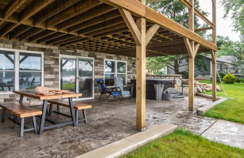 Lakeview Retreat, 6BR with Hot Tub Bliss - Foto 38