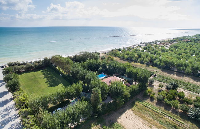 Villa Mirella Beach - Photo 46